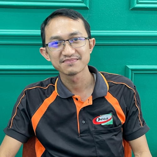 https://www.senangurus.com/wp-content/uploads/2021/08/asraf.jpg